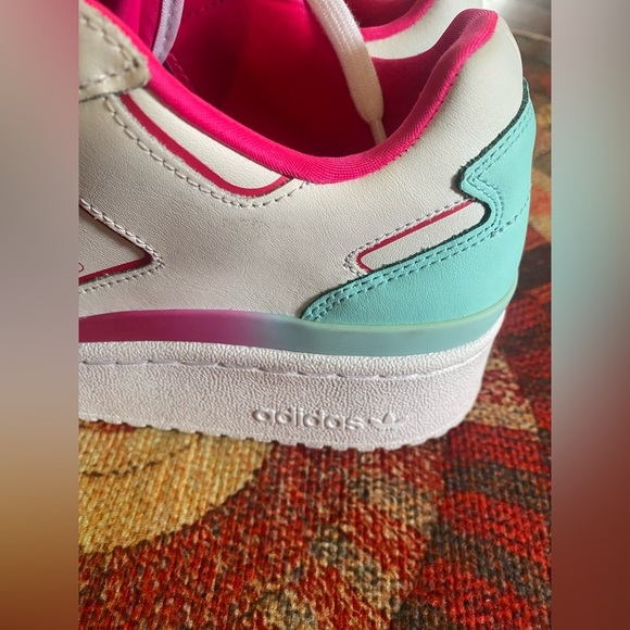 Adidas Women's forum sneakers - Picture 7 of 16